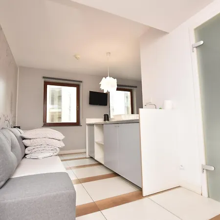 The Goat Rynek Апартаменти *